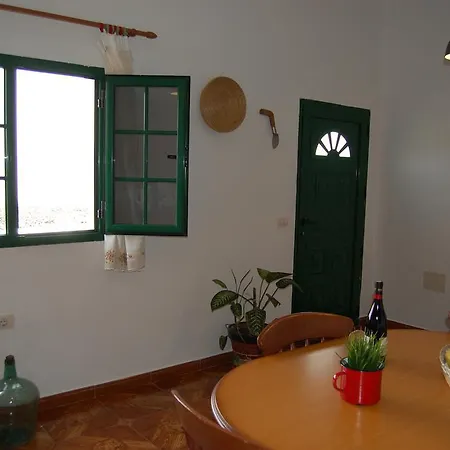Casa Los Volcanes Country house