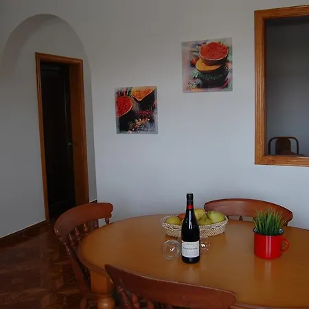 منزل ريفي Casa Los Volcanes يه